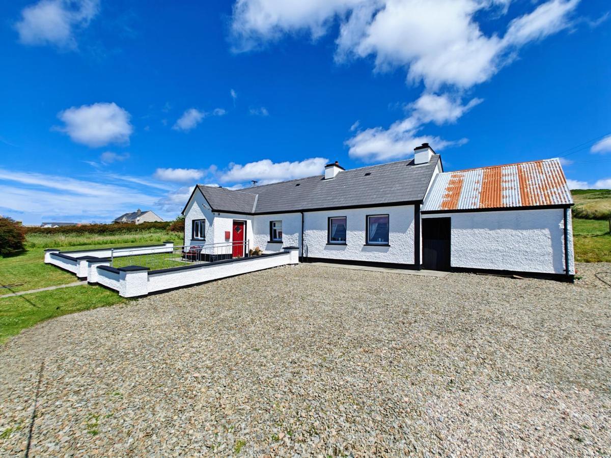 Teach Roisin-Traditional Irish Holiday Cottage In Malin Head. Exterior foto